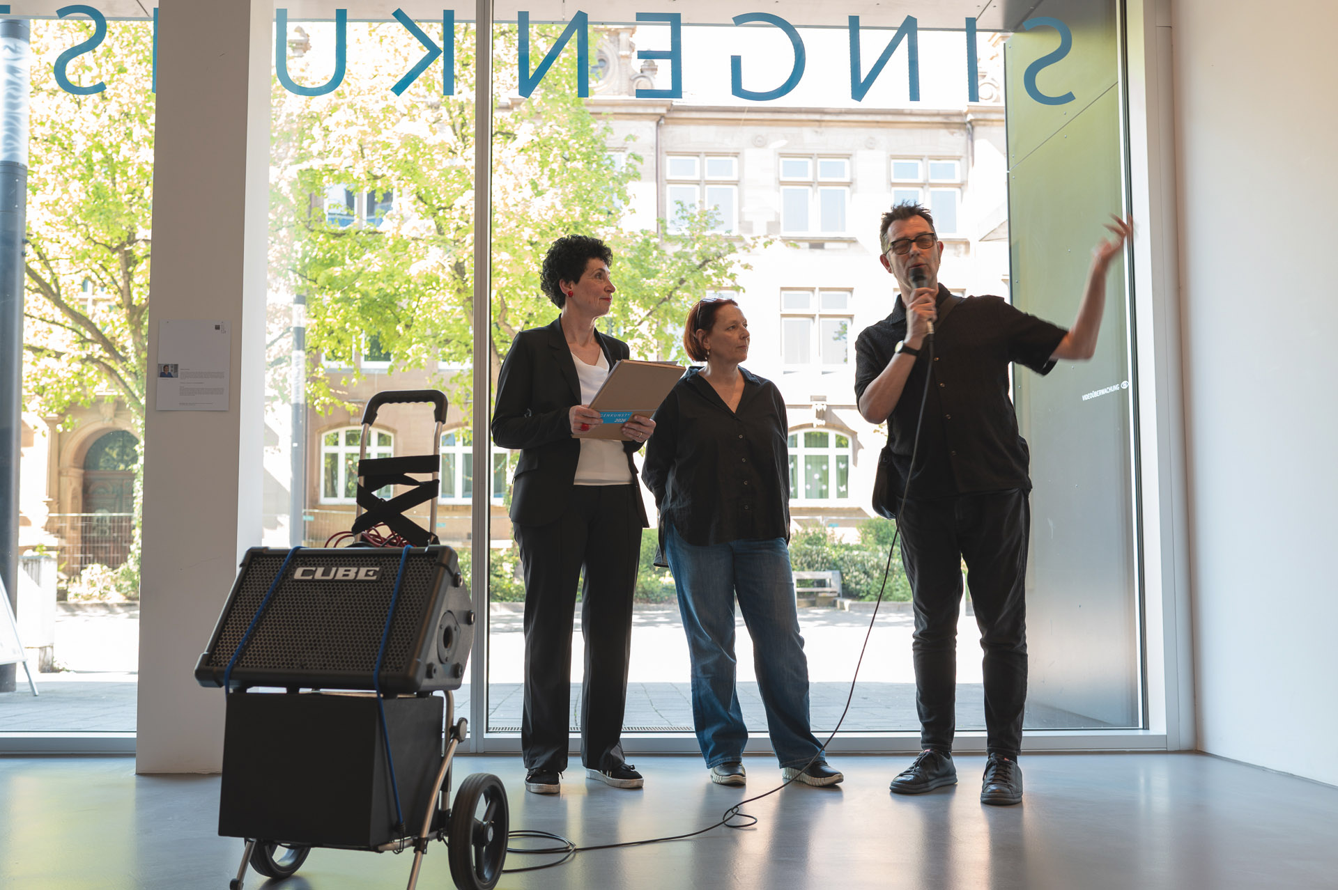 Eroeffnung_SiKu26_Ulrike Veser, Anja Luithle und Jan Czerwinski