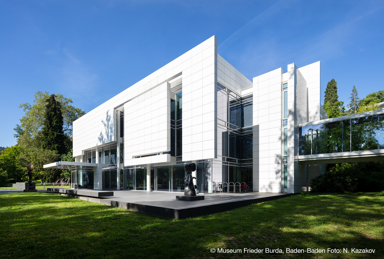 Kunstausfahrt ins Museum Frieder Burda in Baden-Baden in die Ausstellung „Wettstreit mit der Wirklichkeit – 60 Jahre Fotorealismus“